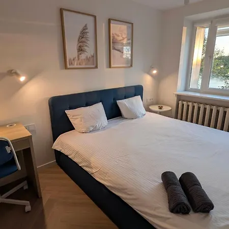 River-view Retreat Free Parking شقة كاوناس