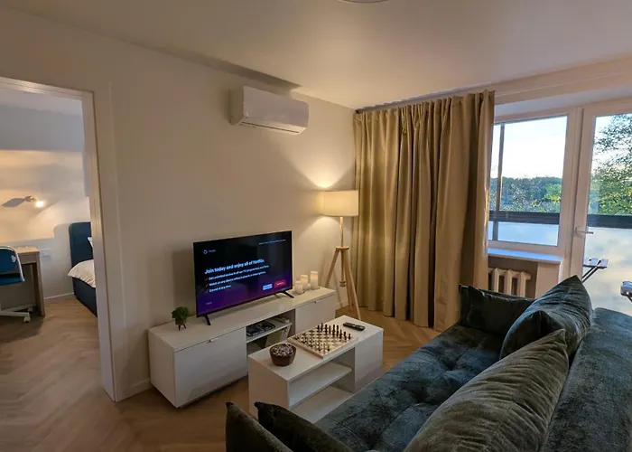 River-view Retreat Free Parking Apartamento